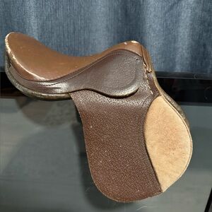 Brown Leather miniature English saddle 7.5 inch seat seat